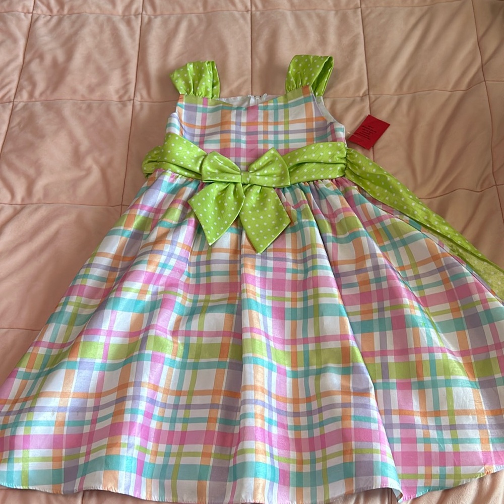 Girls dress